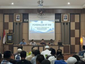 Pembinaan RT/RW se-Kalurahan Sindumartani Bahas Kependudukan, PBB, Koperasi, dan Launching Program Sagotro Martani